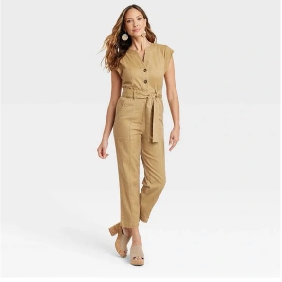 Knox Rose Short Sleeve Jumpsuit Toasted Almond Brown NWT Small - Picture 2 of 4